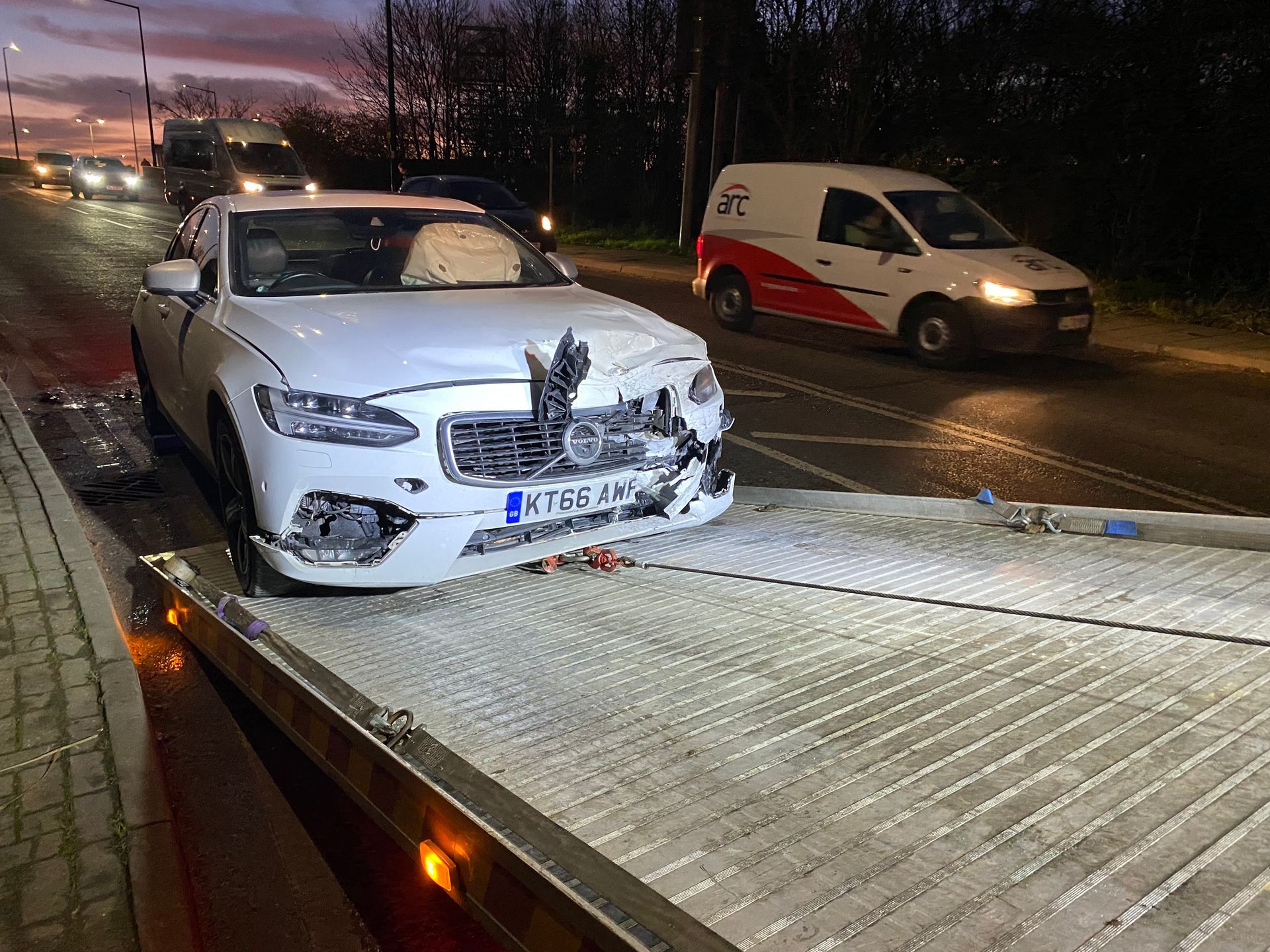 Top Benefits of 24/7 Car Recovery Services