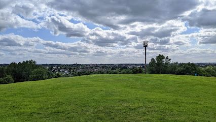Newbold Comyn Country Park