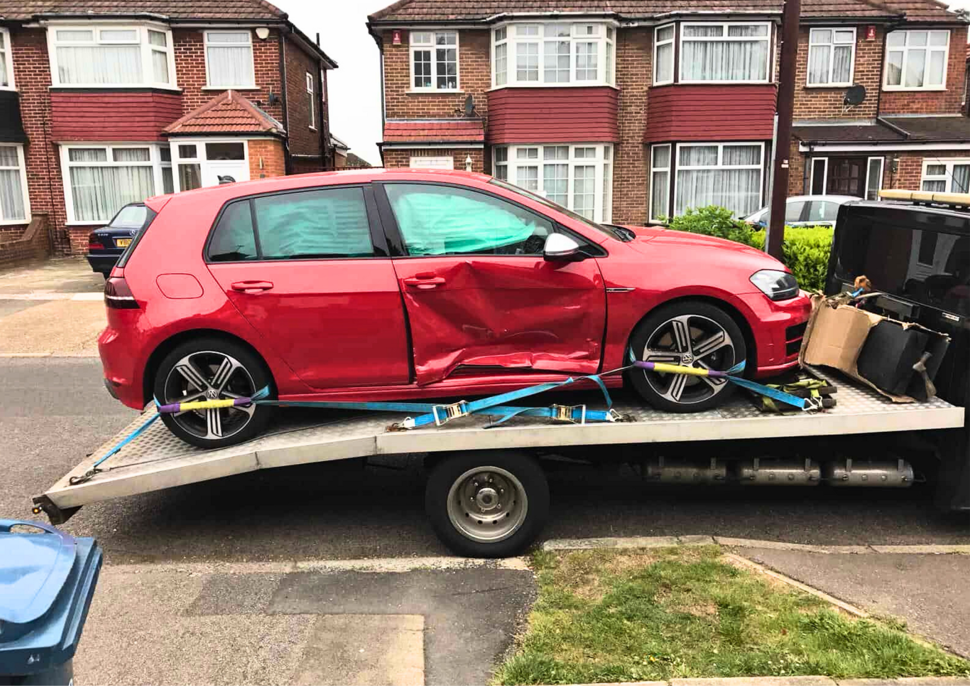 Most Dangerous Places to Park When Waiting for Accident Recovery